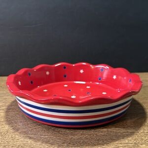 Temp-tations Red, White, & Blue Pie Plate